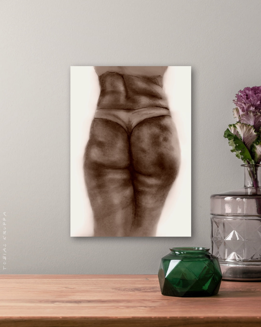 Personalized commissioned artworks of women's bottoms, rendered in stunning detail and available as fine art prints